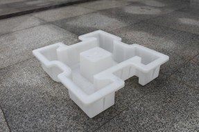 連鎖水泥護(hù)坡磚模具哪里的廠家更專業(yè)？