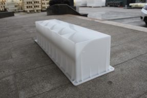 影響到沿石模具的使用壽命有哪些因素？